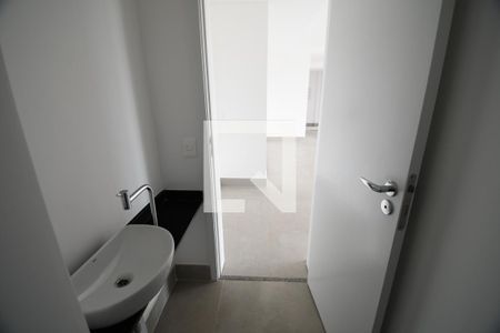 Lavabo de apartamento à venda com 3 quartos, 139m² em Cambuí, Campinas