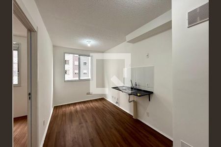 Sala/Cozinha de apartamento para alugar com 1 quarto, 24m² em Santo Amaro, São Paulo