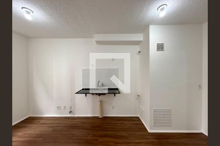 Sala/Cozinha de apartamento para alugar com 1 quarto, 24m² em Santo Amaro, São Paulo