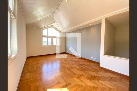 Casa à venda com 5 quartos, 470m² em Jardim Paulista, Barueri