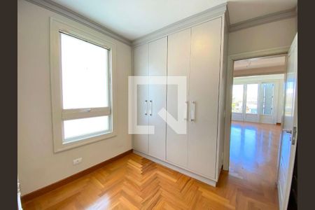 Casa à venda com 5 quartos, 470m² em Jardim Paulista, Barueri