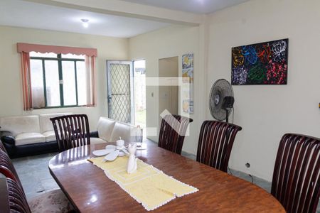 Sala de casa para alugar com 5 quartos, 360m² em Guaratiba, Rio de Janeiro