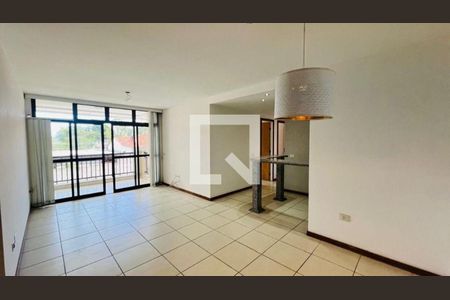 Apartamento à venda com 3 quartos, 136m² em Itaipu, Niterói