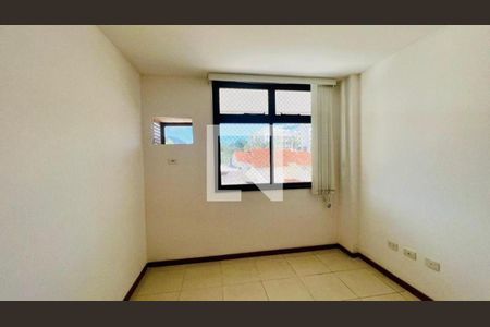Apartamento à venda com 3 quartos, 136m² em Itaipu, Niterói
