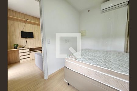 Apartamento à venda com 1 quarto, 34m² em Santo Amaro, São Paulo