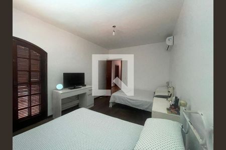 Casa à venda com 5 quartos, 380m² em Piratininga, Niterói