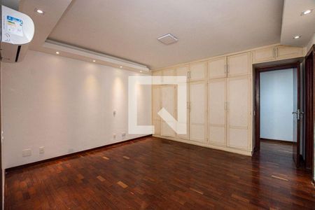 Apartamento à venda com 4 quartos, 430m² em Ingá, Niterói