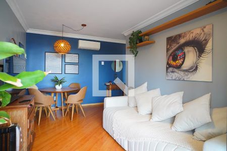 Sala de apartamento para alugar com 2 quartos, 75m² em Petrópolis, Porto Alegre