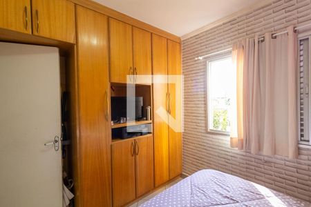 Quarto 1 de apartamento para alugar com 3 quartos, 60m² em Vila Constanca, São Paulo