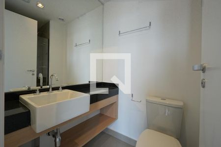Banheiro de kitnet/studio para alugar com 1 quarto, 18m² em Vila Mariana, São Paulo