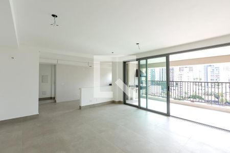 Sala  de apartamento à venda com 3 quartos, 139m² em Cambuí, Campinas