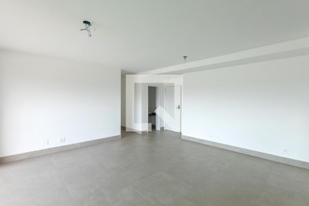 Sala  de apartamento à venda com 3 quartos, 139m² em Cambuí, Campinas