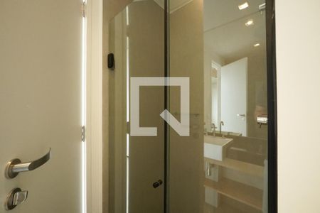 Banheiro de kitnet/studio para alugar com 1 quarto, 18m² em Vila Mariana, São Paulo