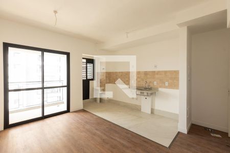 Sala/Cozinha de apartamento à venda com 1 quarto, 45m² em Taquaral, Campinas