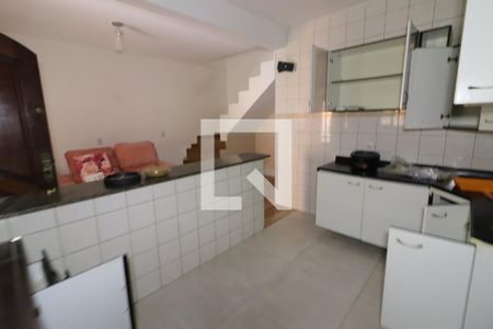 Sala/Cozinha de casa à venda com 2 quartos, 70m² em Bandeiras, Osasco