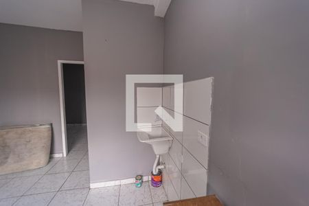 Sala/Cozinha e Área de Serviço de apartamento para alugar com 1 quarto, 29m² em Jardim Penha, São Paulo