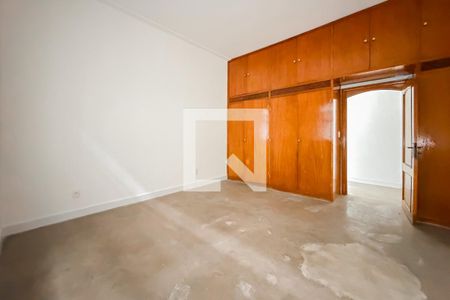 Quarto 1 de casa para alugar com 3 quartos, 297m² em Ipiranga, São Paulo