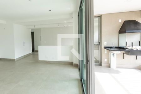 Sala de apartamento à venda com 3 quartos, 139m² em Cambuí, Campinas