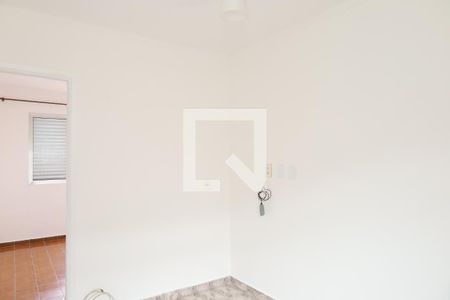 Sala de apartamento para alugar com 2 quartos, 48m² em Conjunto Residencial José Bonifácio, São Paulo