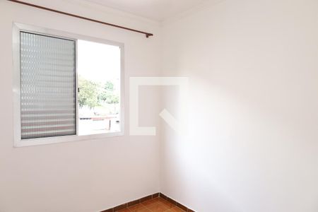 Quarto 1 de apartamento para alugar com 2 quartos, 48m² em Conjunto Residencial José Bonifácio, São Paulo