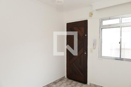 Sala de apartamento para alugar com 2 quartos, 48m² em Conjunto Residencial José Bonifácio, São Paulo