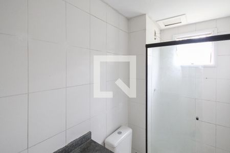 Banheiro de apartamento para alugar com 2 quartos, 50m² em Furnas, São Paulo