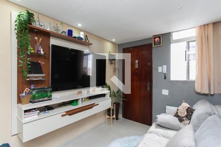 Sala de apartamento à venda com 2 quartos, 56m² em Conjunto Residencial José Bonifácio, São Paulo
