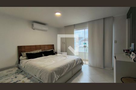 Suíte 1 de casa de condomínio para alugar com 5 quartos, 360m² em Recreio dos Bandeirantes, Rio de Janeiro