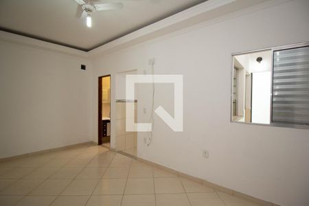 Sala/Quarto de casa para alugar com 1 quarto, 30m² em Jardim Sao Jose, São Paulo