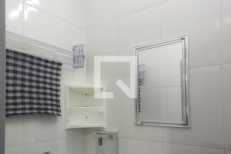 Banheiro da Suíte de apartamento para alugar com 1 quarto, 64m² em Gonzaga, Santos
