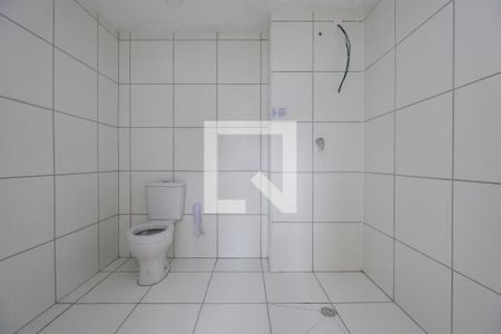 Banheiro  de kitnet/studio para alugar com 1 quarto, 34m² em Vila Andrade, São Paulo