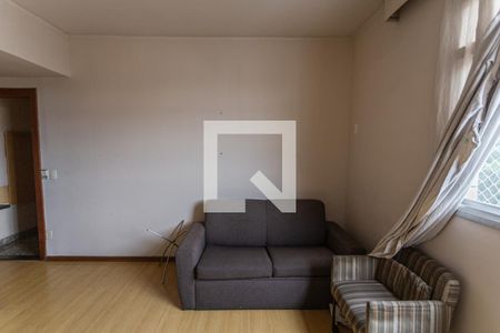 Sala de apartamento à venda com 1 quarto, 38m² em Vila Suzana, Belo Horizonte