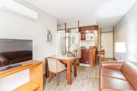 Sala de apartamento para alugar com 1 quarto, 40m² em Itaim Bibi, São Paulo