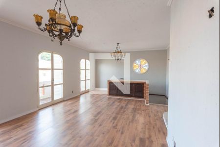 Sala de casa para alugar com 3 quartos, 213m² em Jardim Leonor, Campinas