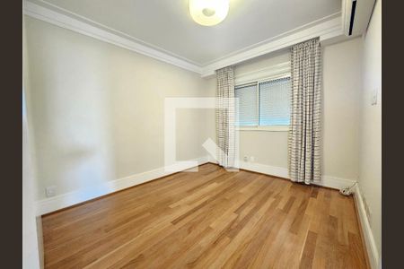 Suíte 1 de apartamento à venda com 5 quartos, 315m² em Santo Amaro, São Paulo