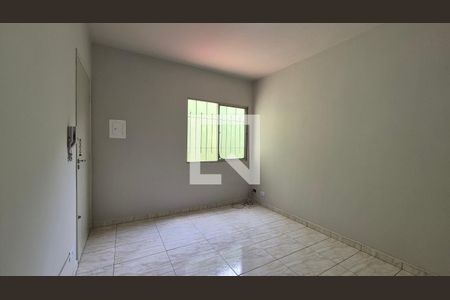 Sala  de apartamento à venda com 2 quartos, 52m² em Vila Lucinda, Santo André