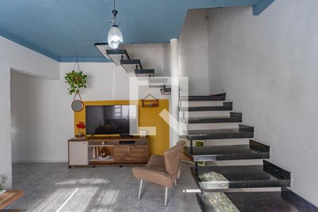 Casa 1 - sala  de casa à venda com 6 quartos, 207m² em Taboão, Diadema