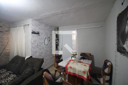 Sala de casa para alugar com 4 quartos, 80m² em Cosmorama, Mesquita