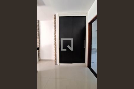 Quarto de kitnet/studio para alugar com 1 quarto, 32m² em Engenho do Mato, Niterói