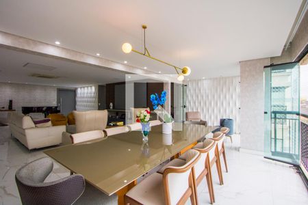 Varanda gourmet de apartamento à venda com 4 quartos, 236m² em Vila Gilda, Santo André