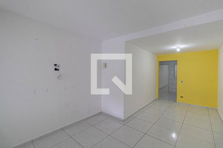 Sala de casa à venda com 3 quartos, 136m² em Jardim Itapemirim, São Paulo