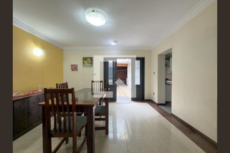 Casa à venda com 4 quartos, 220m² em Vila Mariana, São Paulo