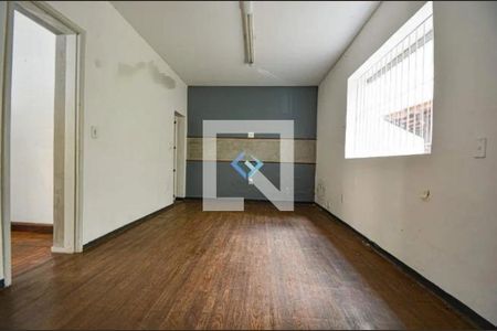 Casa à venda com 3 quartos, 198m² em Centro, Belo Horizonte