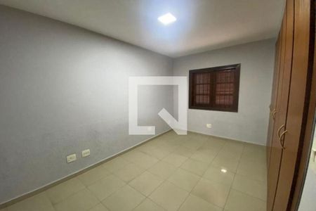 Casa à venda com 3 quartos, 367m² em Vila Gilda, Santo André