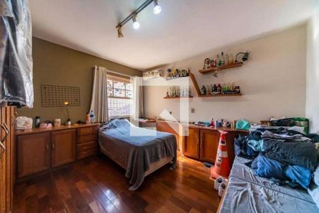 Casa à venda com 3 quartos, 230m² em Vila Pires, Santo André