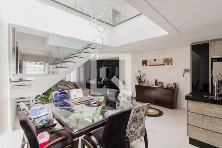 Casa à venda com 3 quartos, 255m² em Vila Vilma, Santo André