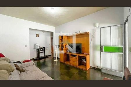 Casa à venda com 4 quartos, 300m² em Santa Terezinha, Belo Horizonte