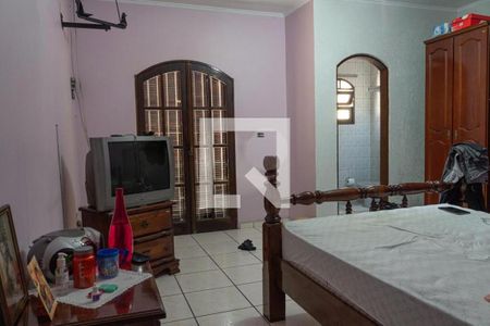 Casa à venda com 3 quartos, 170m² em Jardim Las Vegas, Santo André