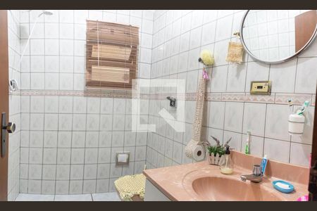 Casa à venda com 3 quartos, 170m² em Jardim Las Vegas, Santo André