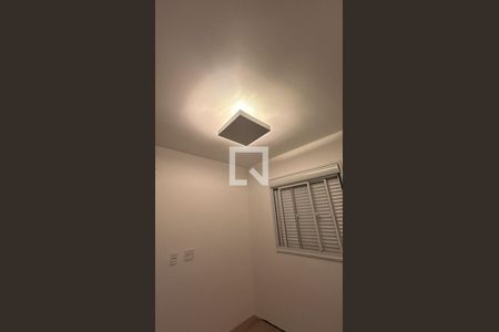 Quarto de apartamento para alugar com 2 quartos, 54m² em Jardim Recanto Suave, Cotia